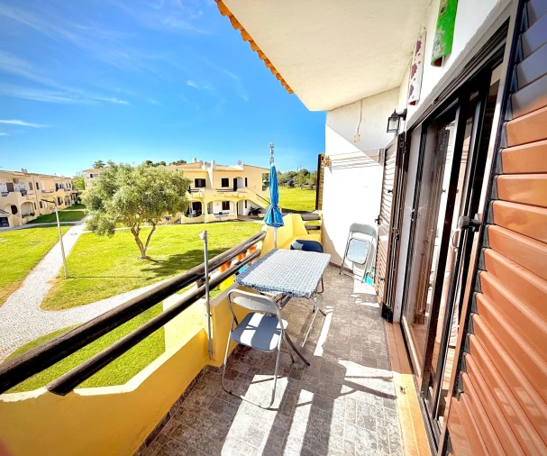 Apartamento T1 para Venda em Alvor Foto 5