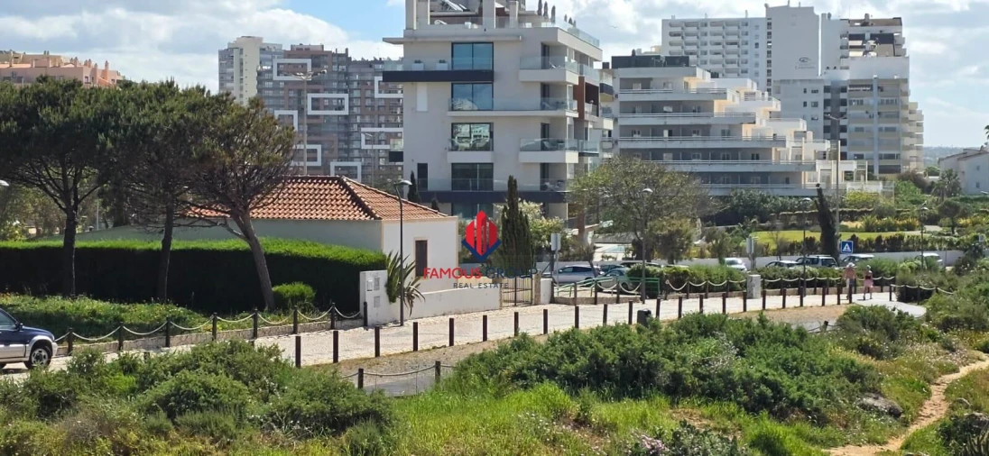 Moradia T3 para Venda em Portimão Foto 16