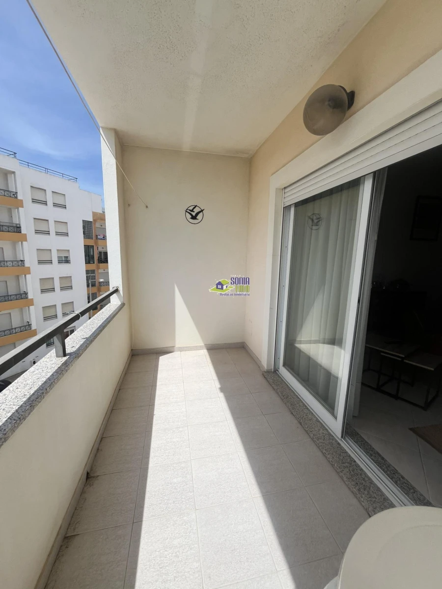 Apartamento T2 para Venda em Armação de Pera Foto 13