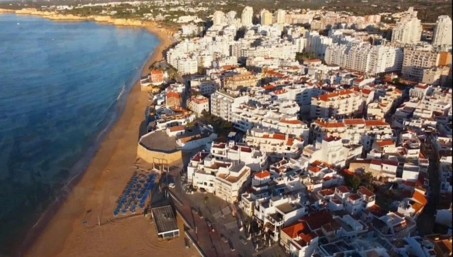 Apartamento T2 para Venda em Armação de Pera Foto 45