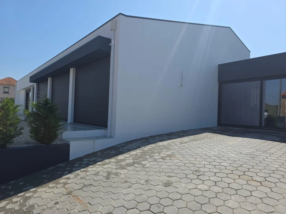 Moradia T3 para Venda em Ovar, São João, Arada e São Vicente de Pereira Jusã Foto 2