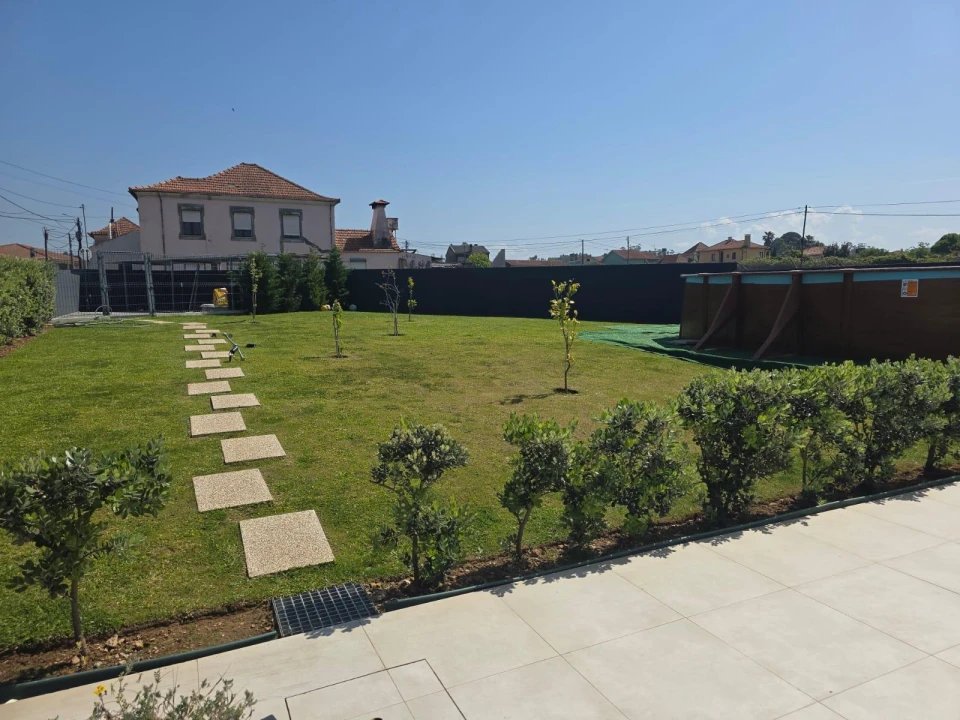 Moradia T3 para Venda em Ovar, São João, Arada e São Vicente de Pereira Jusã Foto 40