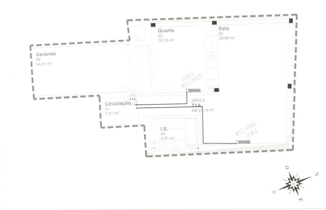 Apartamento T1 para Venda em Santa Maria Maior Foto 40