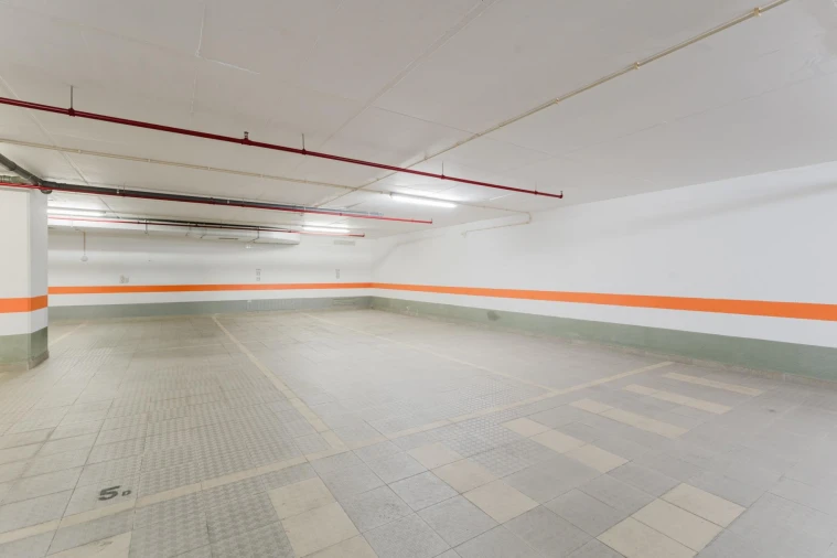 Apartamento T4 para Venda em Avenidas Novas Foto 25