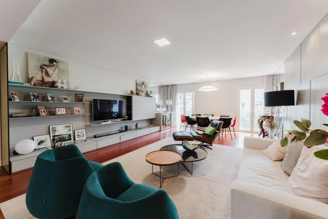 Apartamento T4 para Venda em Avenidas Novas Foto 1