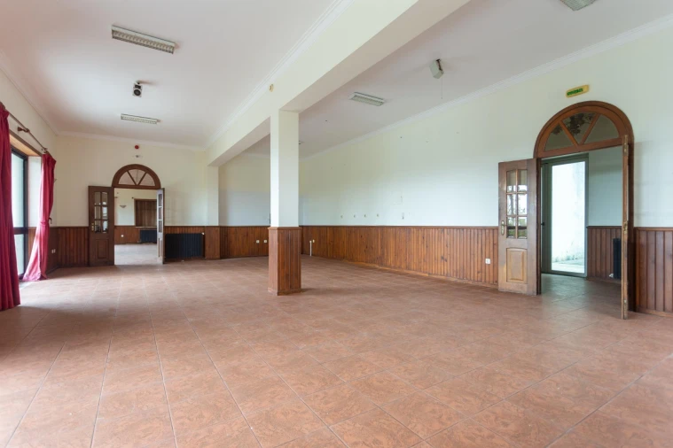 Negócio para Venda em Valença, Cristelo Covo e Arão Foto 40