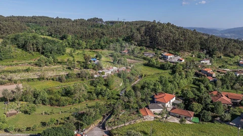 Moradia T3 para Venda em Calvos e Frades