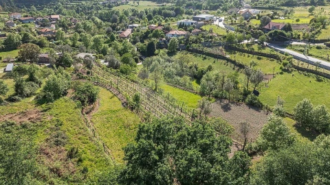 Moradia T3 para Venda em Calvos e Frades