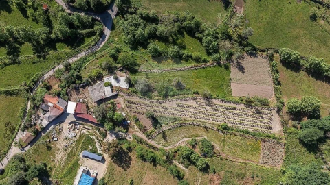 Moradia T3 para Venda em Calvos e Frades