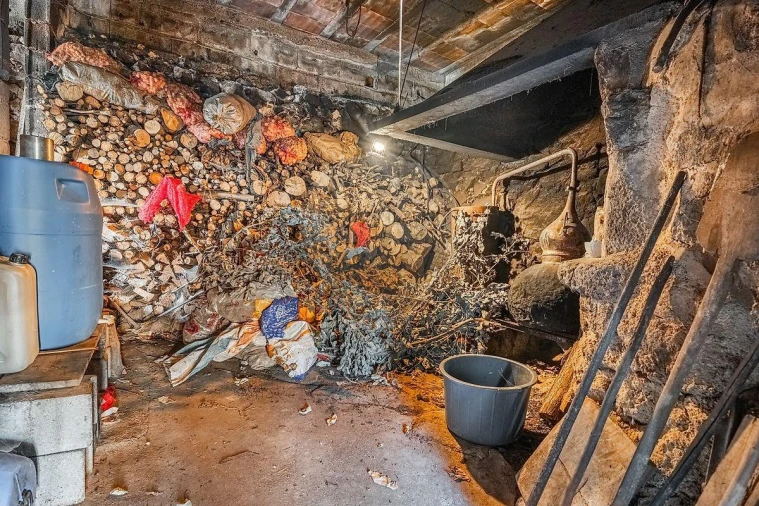 Moradia T3 para Venda em Calvos e Frades Foto 9