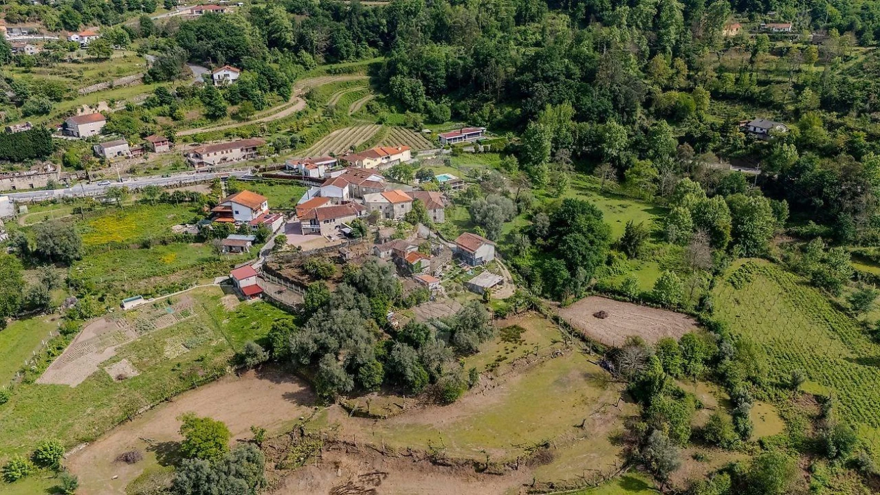 Moradia T3 para Venda em Moimenta Foto 25