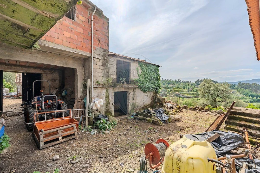 Moradia T3 para Venda em Moimenta Foto 7