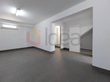 Moradia T2 para Venda em Corroios