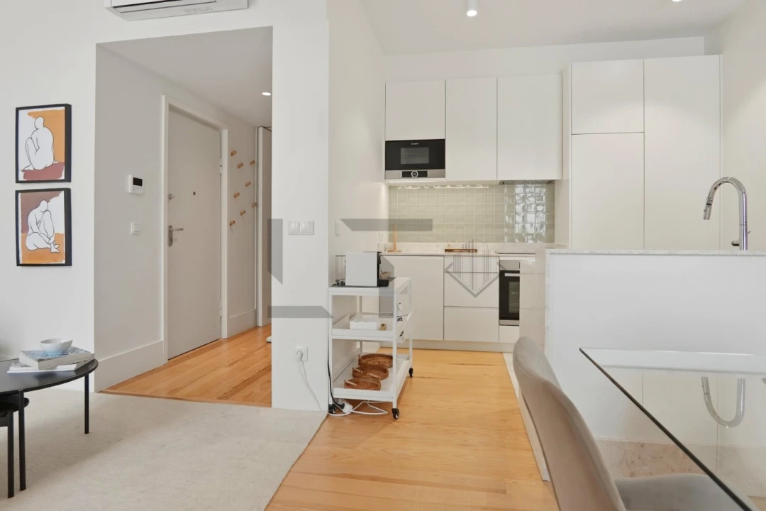 Apartamento T2 para Venda em Santo António Foto 5