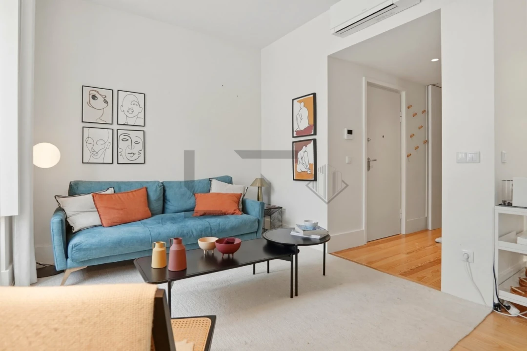 Apartamento T2 para Venda em Santo António Foto 7