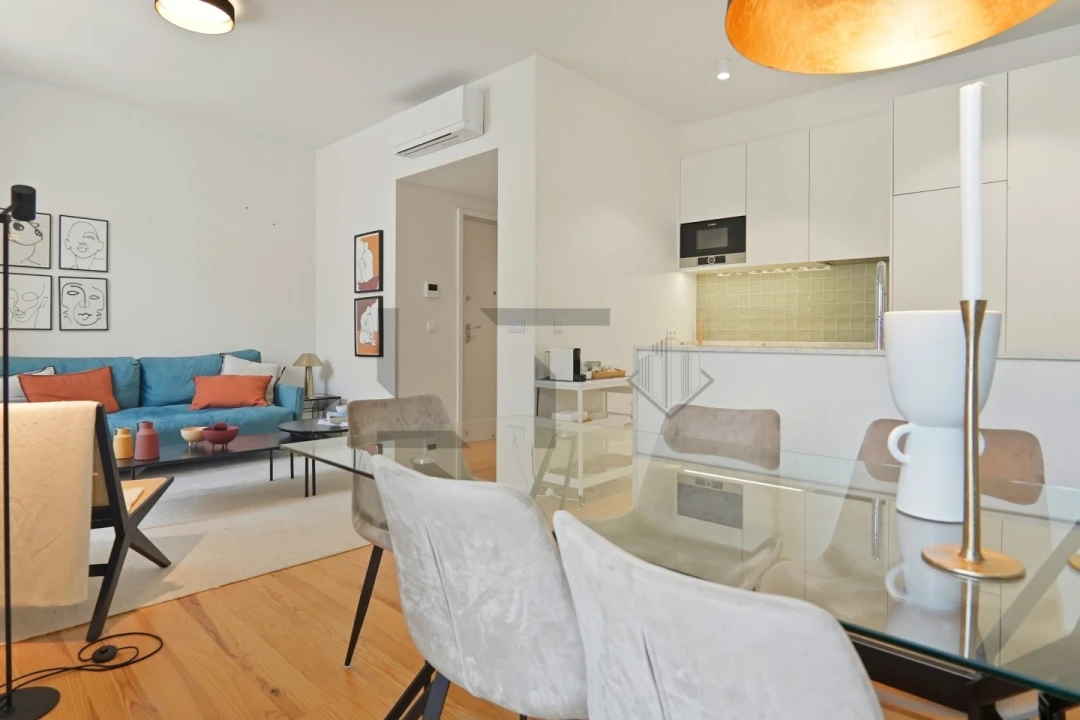 Apartamento T2 para Venda em Santo António Foto 9