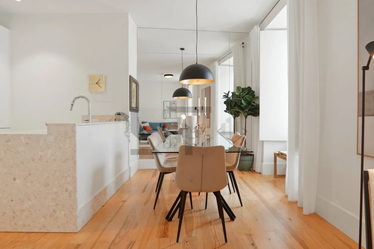 Apartamento T2 para Venda em Santo António Foto 11