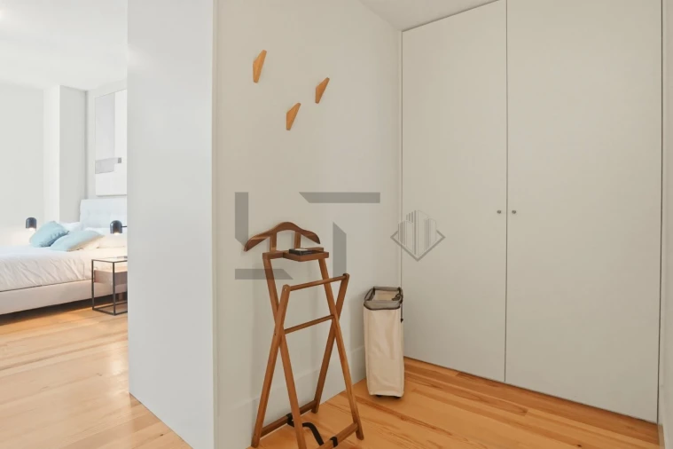 Apartamento T2 para Venda em Santo António Foto 28