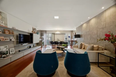 Apartamento T4 para Venda em Avenidas Novas