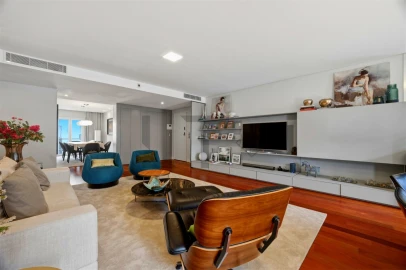 Apartamento T4 para Venda em Avenidas Novas
