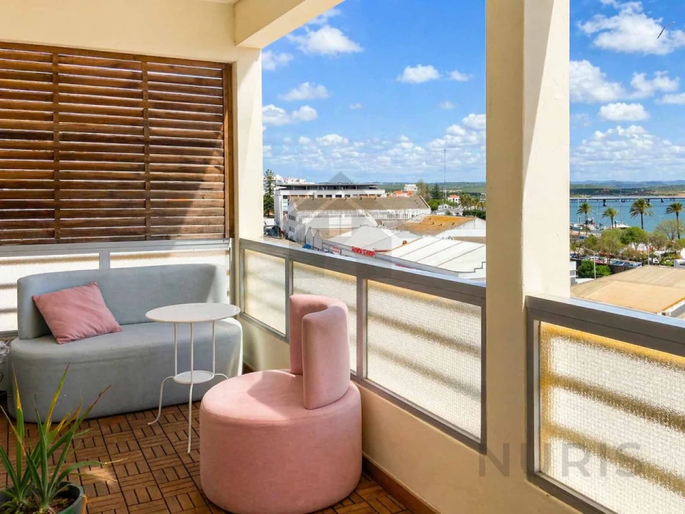 Apartamento T3 para Venda em Portimão Foto 2