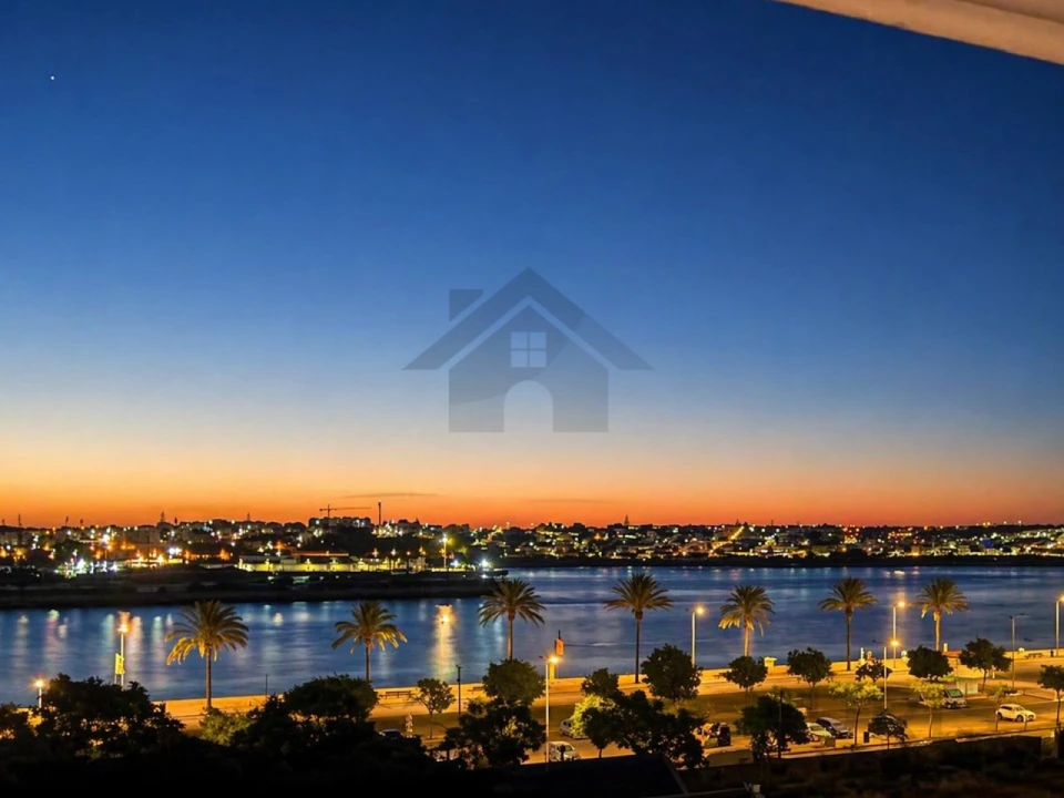 Apartamento T3 para Venda em Portimão Foto 28