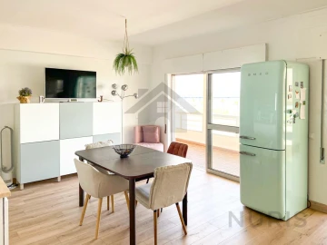 Apartamento T3 para Venda em Portimão