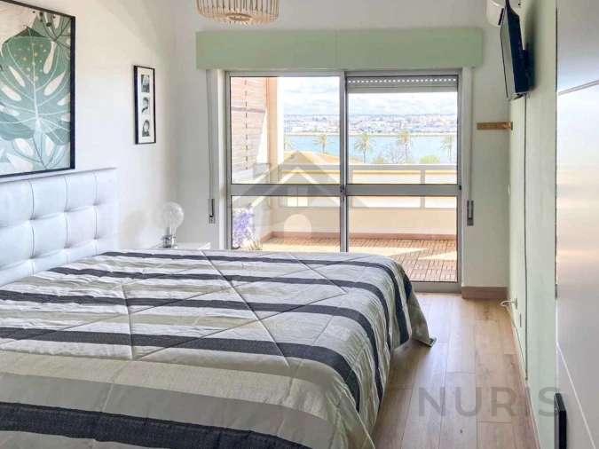 Apartamento T3 para Venda em Portimão Foto 17