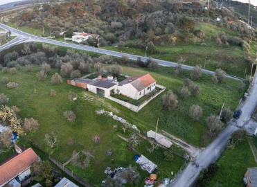 Moradia T2 para Venda em Carregueira