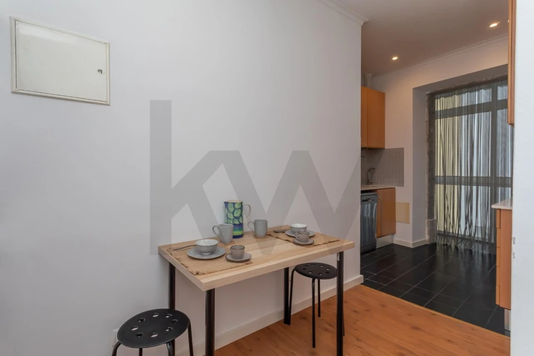 Apartamento T1 para Venda em Santa Maria Maior Foto 3