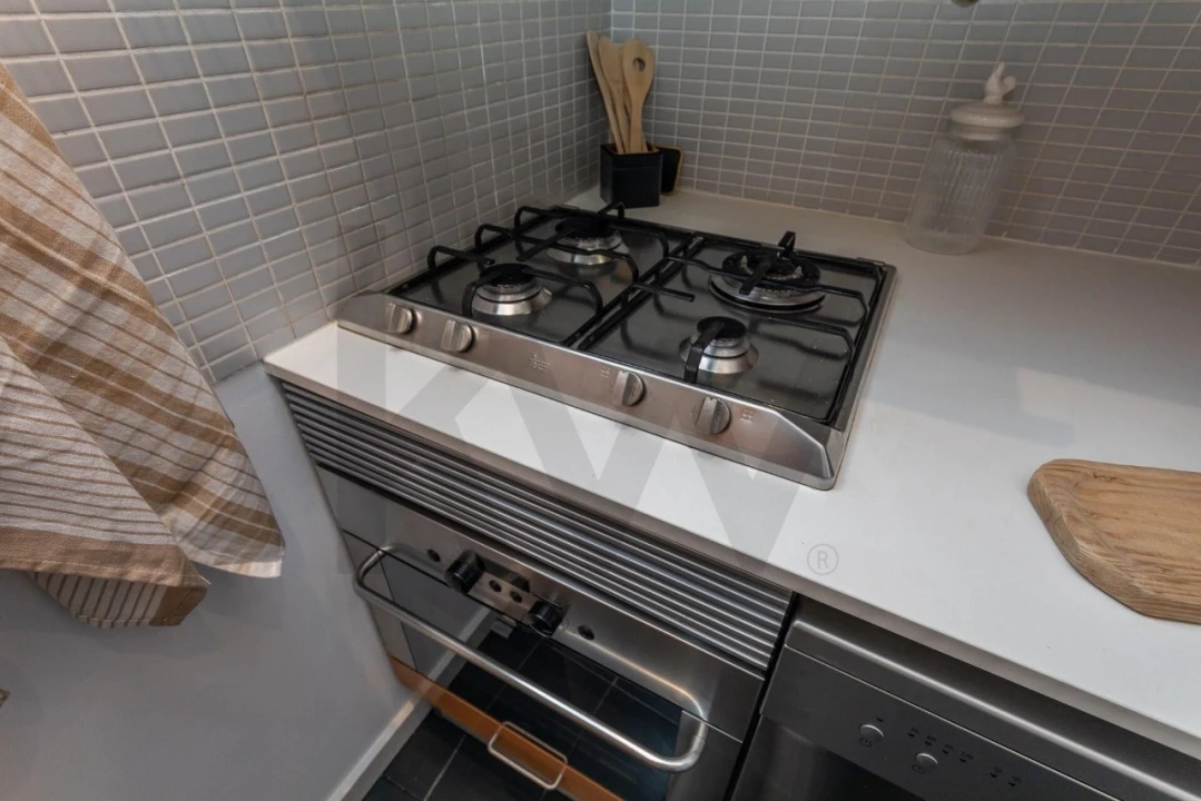 Apartamento T1 para Venda em Santa Maria Maior Foto 8