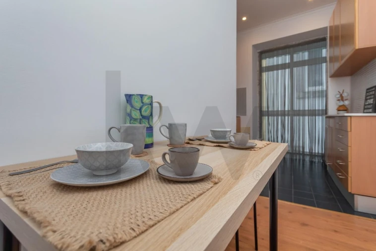 Apartamento T1 para Venda em Santa Maria Maior Foto 4