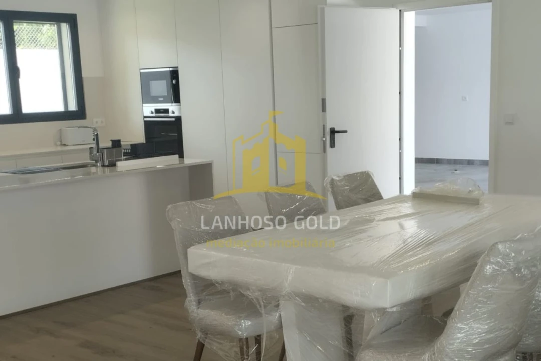 Moradia T3 para Venda em Ferreiros, Prozelo e Besteiros Foto 5