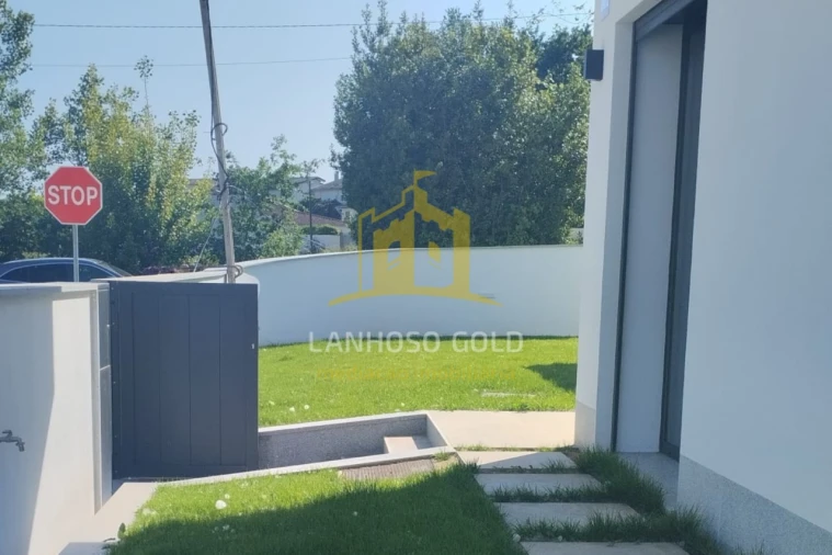 Moradia T3 para Venda em Ferreiros, Prozelo e Besteiros Foto 8