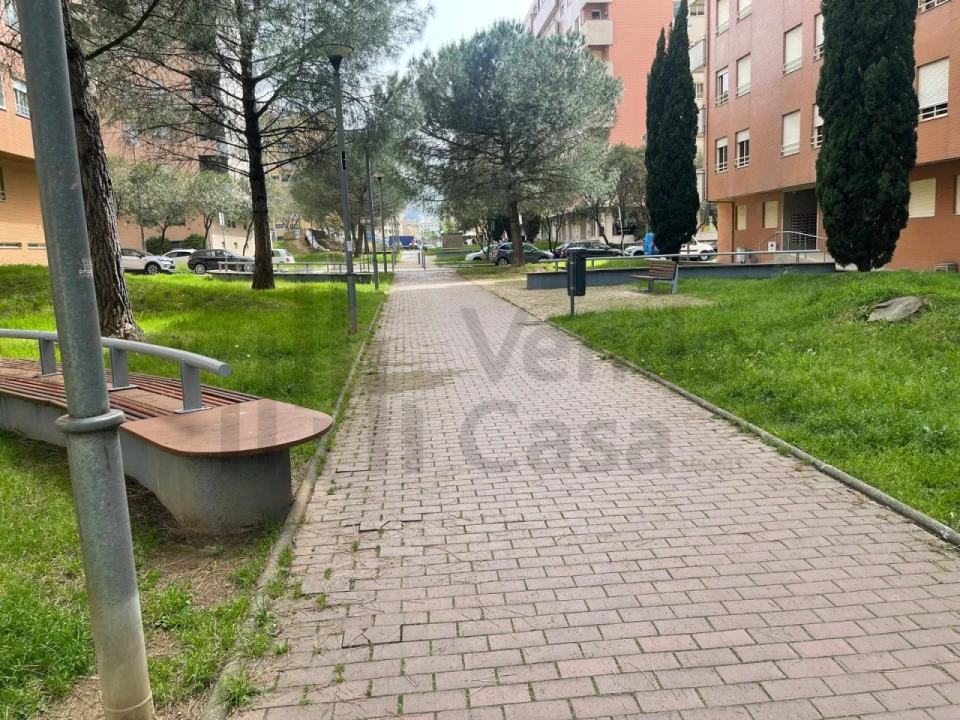 Apartamento T3 para Arrendamento em São Vitor (Braga) Foto 3