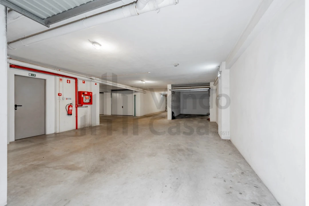 Apartamento T3 para Arrendamento em São Vitor (Braga) Foto 33