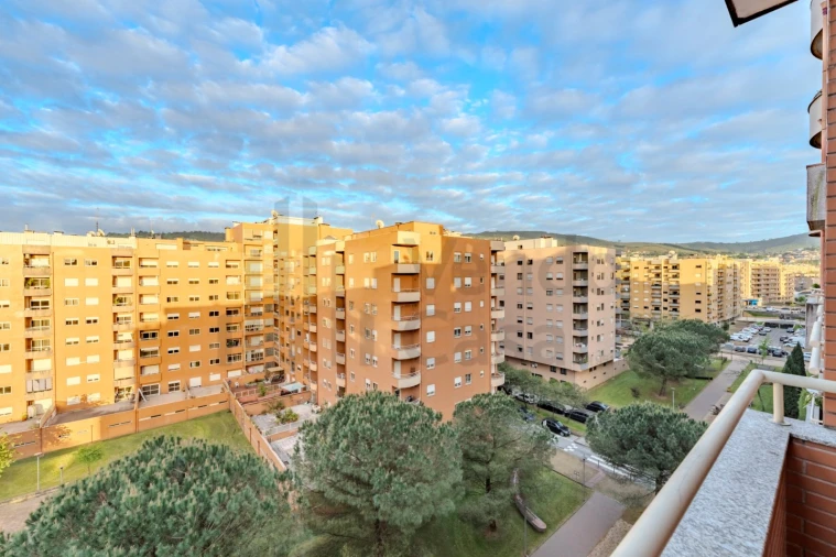 Apartamento T3 para Arrendamento em São Vitor (Braga) Foto 30