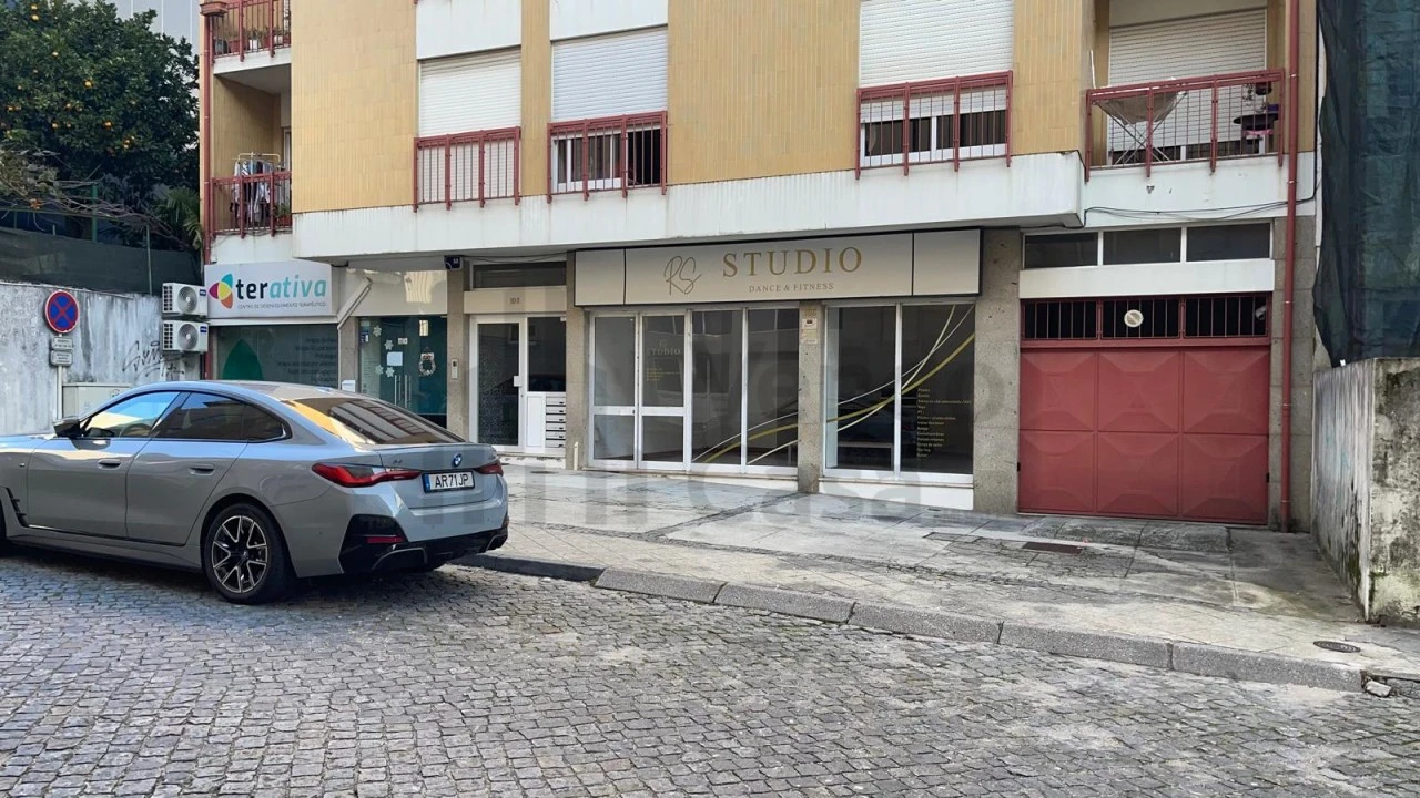 Loja para Arrendamento em São Vitor (Braga) Foto 9