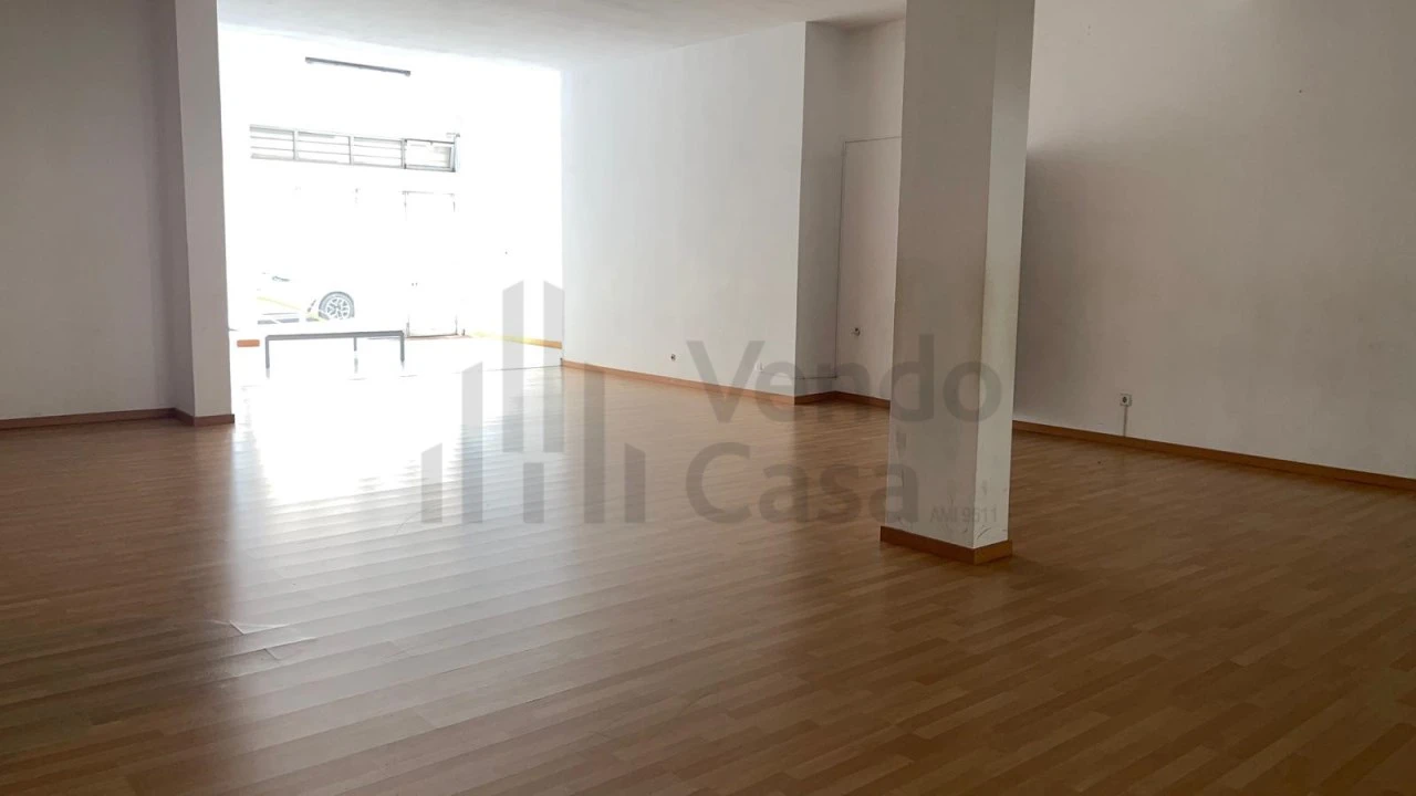 Loja para Arrendamento em São Vitor (Braga) Foto 13