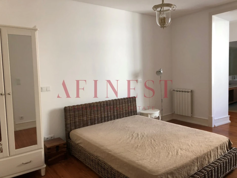 Apartamento T2 para Arrendamento em Areeiro Foto 26