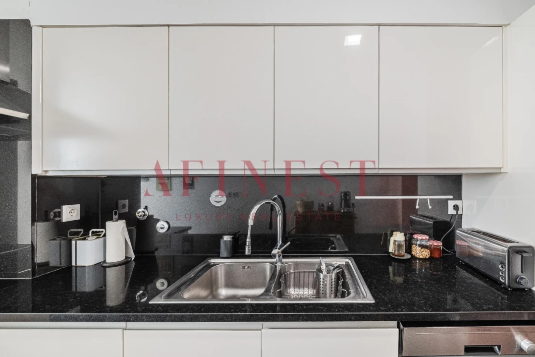 Apartamento T2 para Arrendamento em Areeiro Foto 5