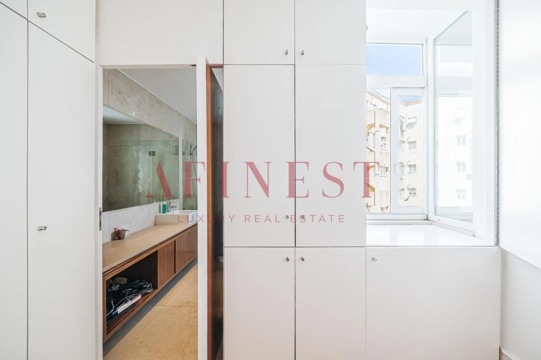 Apartamento T2 para Arrendamento em Areeiro Foto 36