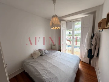 Apartamento T2 para Arrendamento em Areeiro