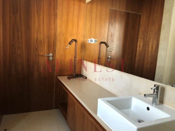 Apartamento T2 para Arrendamento em Areeiro