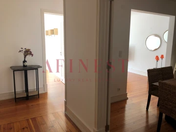 Apartamento T2 para Arrendamento em Areeiro