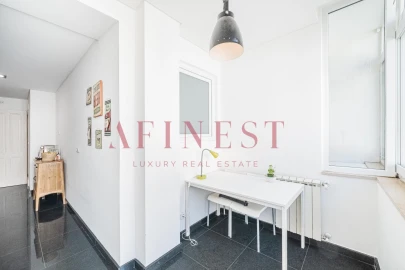 Apartamento T2 para Arrendamento em Areeiro