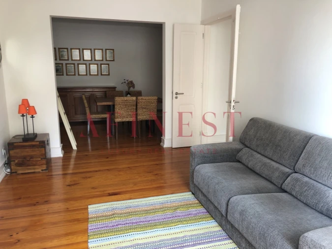 Apartamento T2 para Arrendamento em Areeiro Foto 3