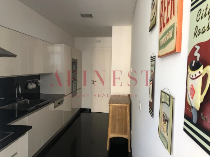 Apartamento T2 para Arrendamento em Areeiro Foto 15