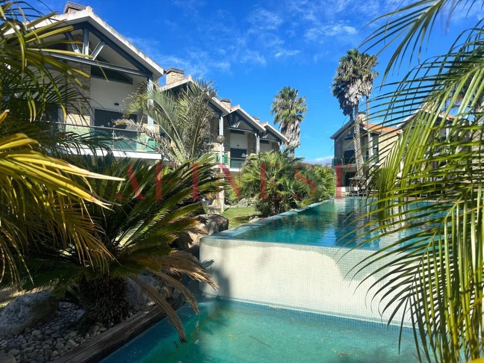 Moradia T4 para Arrendamento em Alcabideche Foto 1