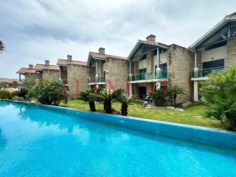 Moradia T4 para Arrendamento em Alcabideche Foto 7